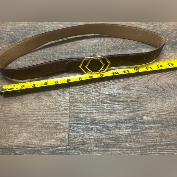 Vince Camuto S Brown Leather Belt with Gold Buckle GUC barely worn - Picture 9 of 10
